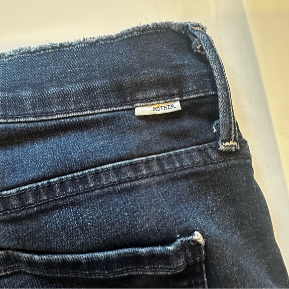 MOTHER Double Fray Charmer Crop Jeans Size 25. - Picture 2 of 13